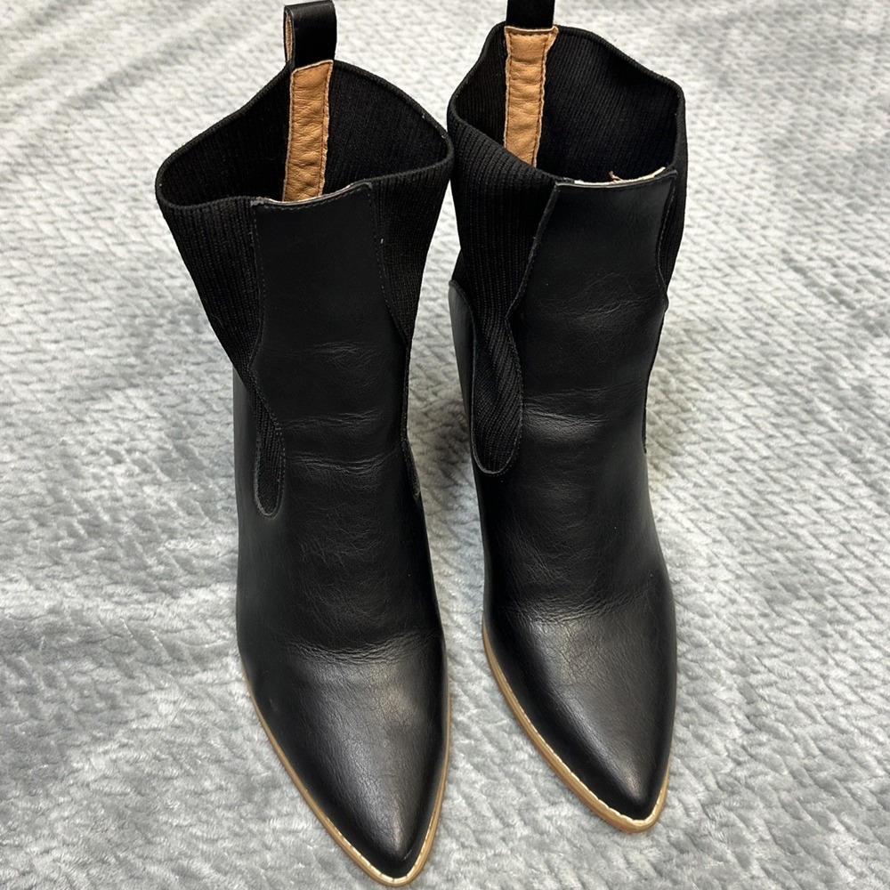Oasis Society Booties Women's 9 Black Short Cowboy Boots Block Heel Pull On - Picture 3 of 8